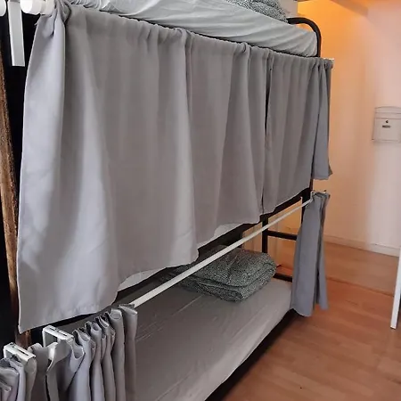 Hostel Party Zone