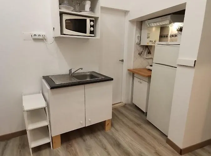 Party Zone Albergue *