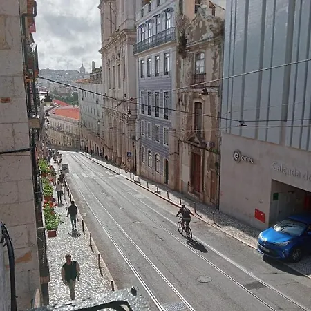 Party Zone Bairro Alto Lisbona